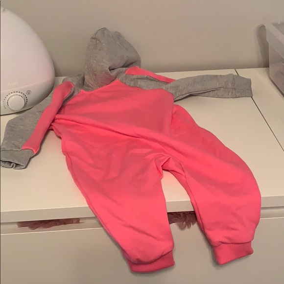 BNWOT puma zip up romper baby - Picture 4 of 4